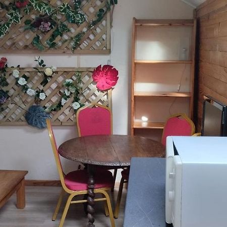 La Maison Du Saule Pompignac Ngoại thất bức ảnh
